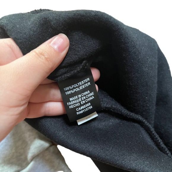 New Canada Weather Gear Hoodie Size Medium - Picture 4 of 8